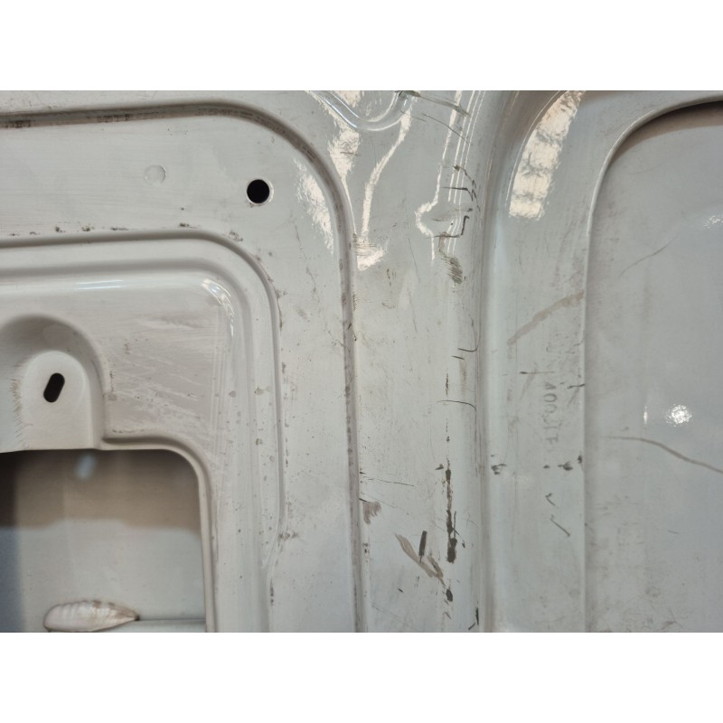 Recambio de puerta carga derecha para renault master ii phase 2 caja cerrada 2.5 diesel referencia OEM IAM   