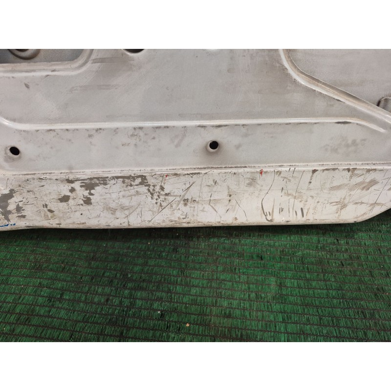 Recambio de puerta carga derecha para renault master ii phase 2 caja cerrada 2.5 diesel referencia OEM IAM   