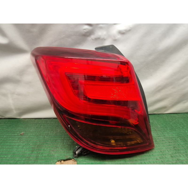 Recambio de piloto trasero derecho para toyota yaris (_p13_) 1.5 hybrid (nhp130_) referencia OEM IAM   