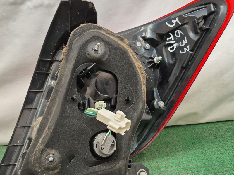 Recambio de piloto trasero derecho para toyota yaris (_p13_) 1.5 hybrid (nhp130_) referencia OEM IAM   