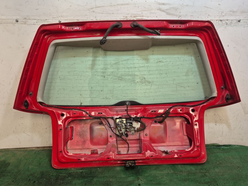 Recambio de porton trasero para volkswagen passat variant (3b5) comfortline referencia OEM IAM   