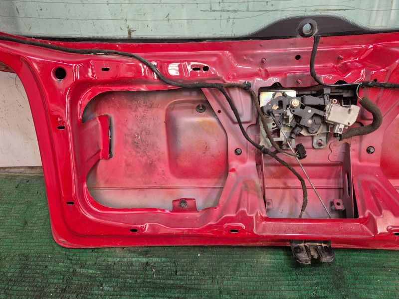 Recambio de porton trasero para volkswagen passat variant (3b5) comfortline referencia OEM IAM   