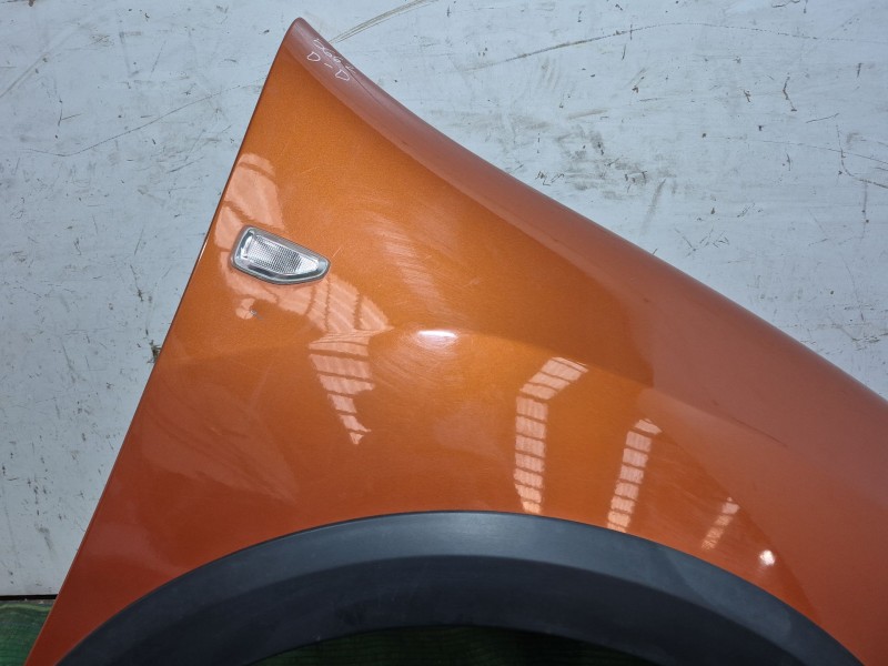 Recambio de aleta delantera derecha para dacia sandero ii tce 90 (b8m1, b8ma) referencia OEM IAM   