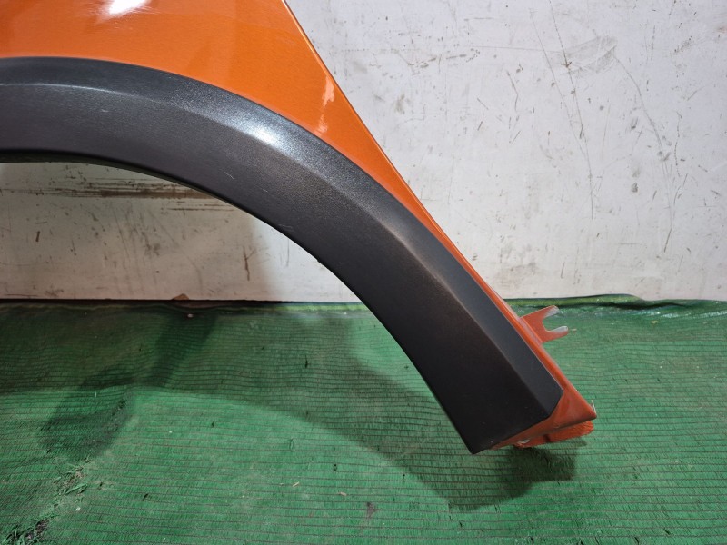 Recambio de aleta delantera izquierda para dacia sandero ii tce 90 (b8m1, b8ma) referencia OEM IAM   