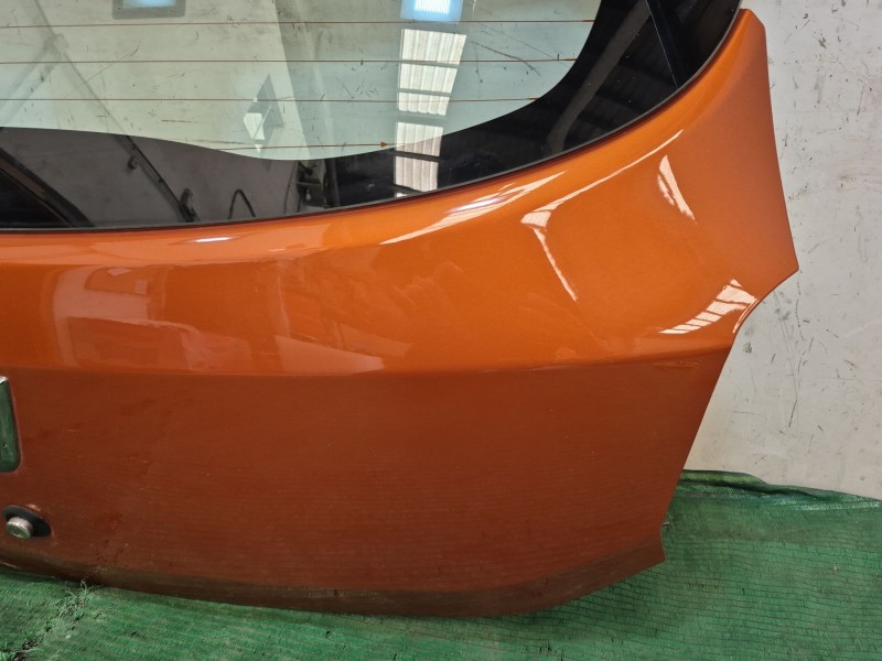 Recambio de porton trasero para dacia sandero ii tce 90 (b8m1, b8ma) referencia OEM IAM   