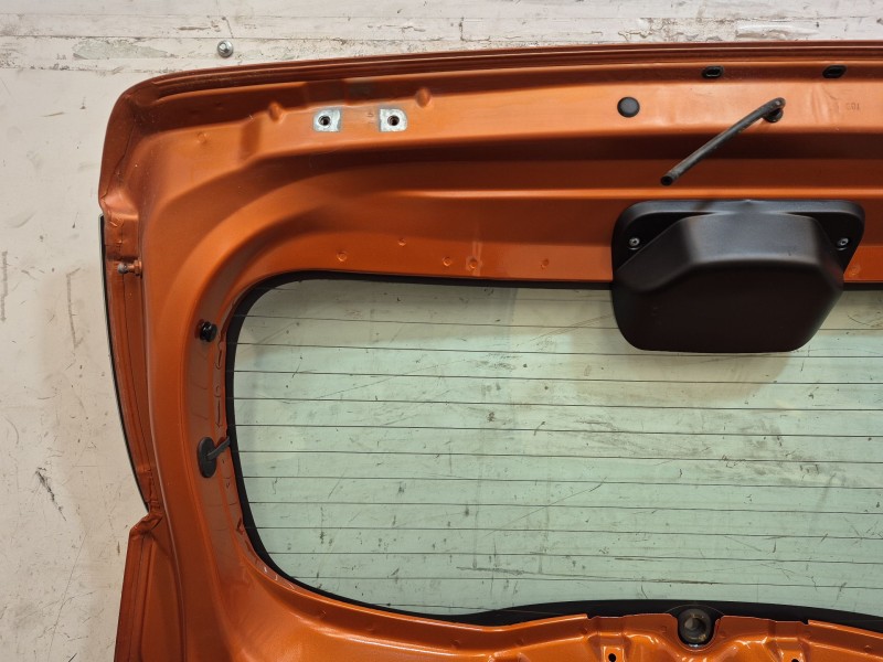 Recambio de porton trasero para dacia sandero ii tce 90 (b8m1, b8ma) referencia OEM IAM   