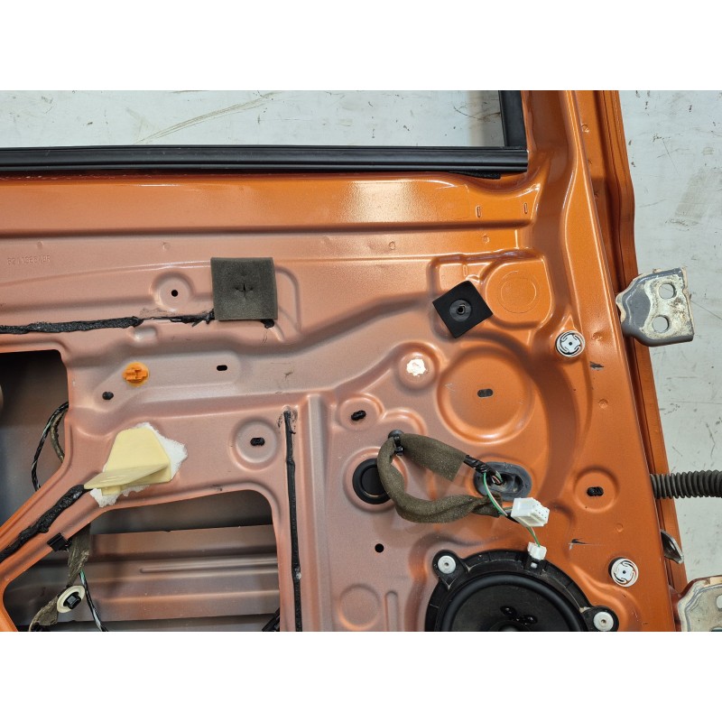 Recambio de puerta trasera izquierda para dacia sandero ii tce 90 (b8m1, b8ma) referencia OEM IAM 821136648R 821136648R 82113664