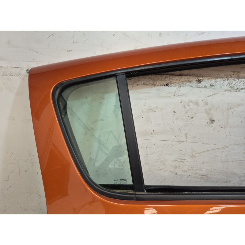 Recambio de puerta trasera derecha para dacia sandero ii tce 90 (b8m1, b8ma) referencia OEM IAM   