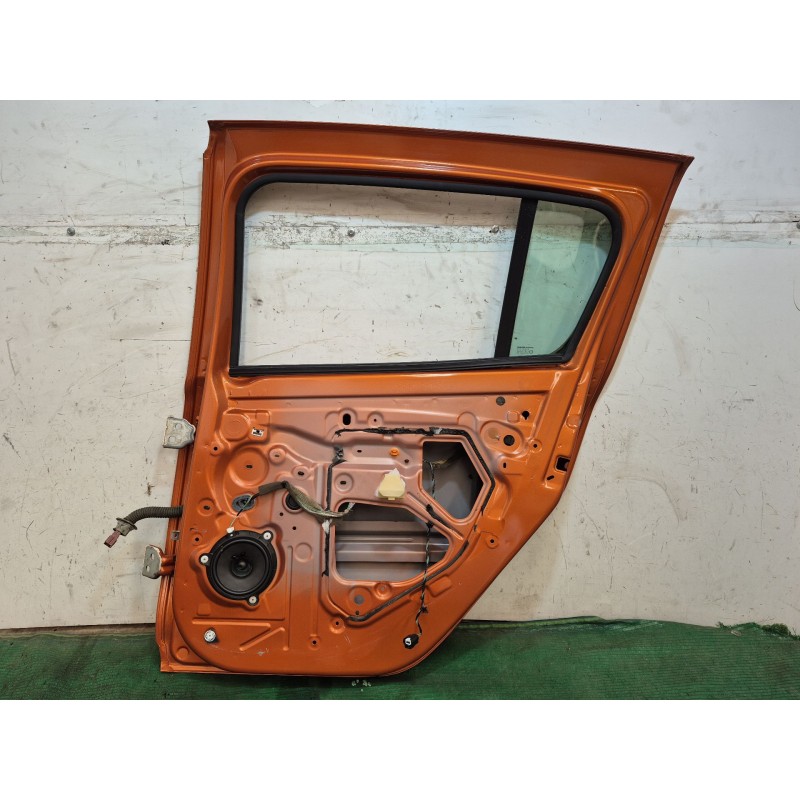 Recambio de puerta trasera derecha para dacia sandero ii tce 90 (b8m1, b8ma) referencia OEM IAM   