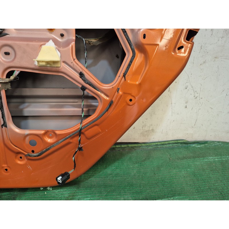 Recambio de puerta trasera derecha para dacia sandero ii tce 90 (b8m1, b8ma) referencia OEM IAM   