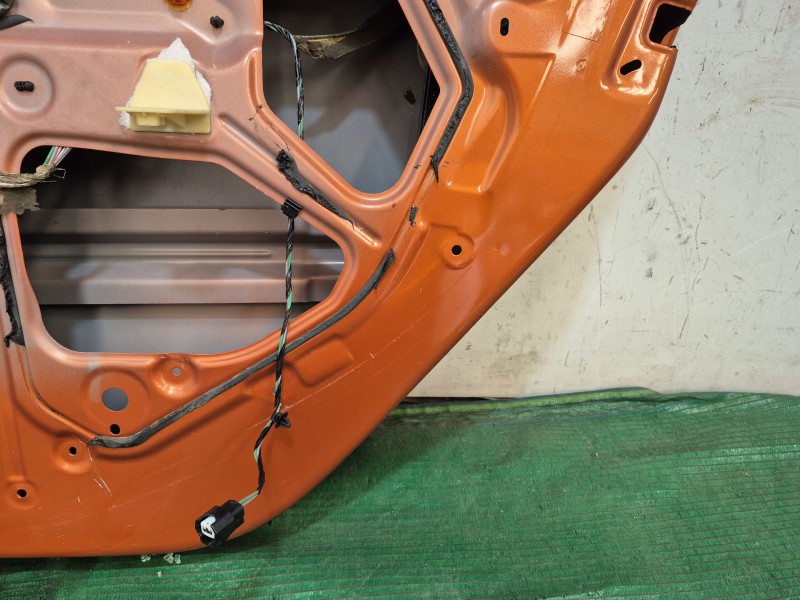 Recambio de puerta trasera derecha para dacia sandero ii tce 90 (b8m1, b8ma) referencia OEM IAM   