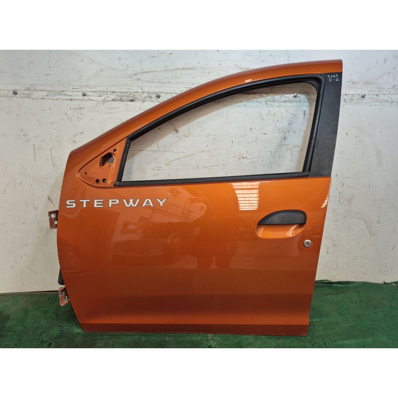 Recambio de puerta delantera izquierda para dacia sandero ii tce 90 (b8m1, b8ma) referencia OEM IAM   