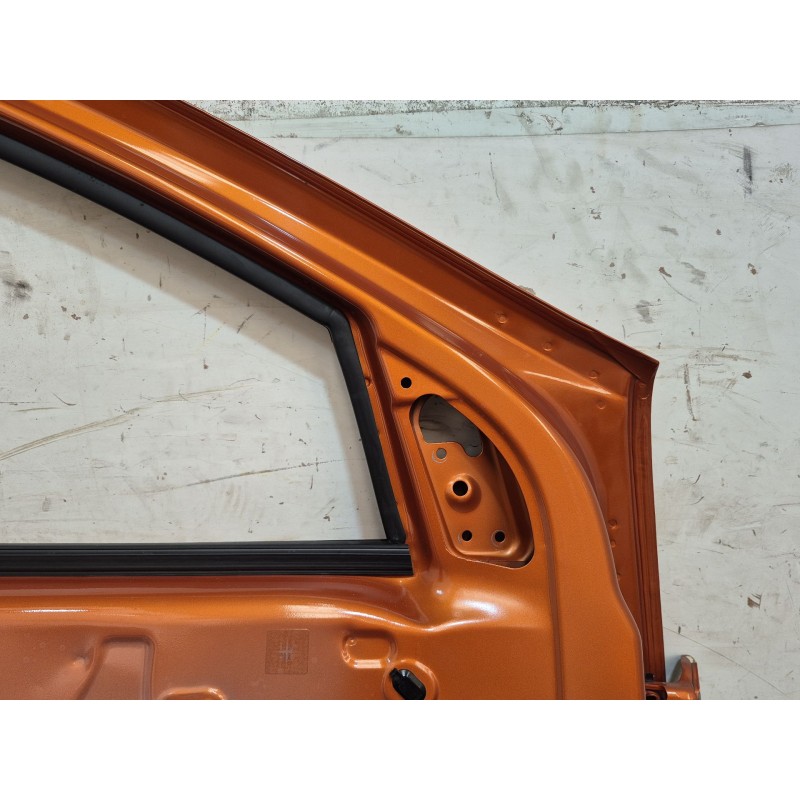 Recambio de puerta delantera izquierda para dacia sandero ii tce 90 (b8m1, b8ma) referencia OEM IAM   