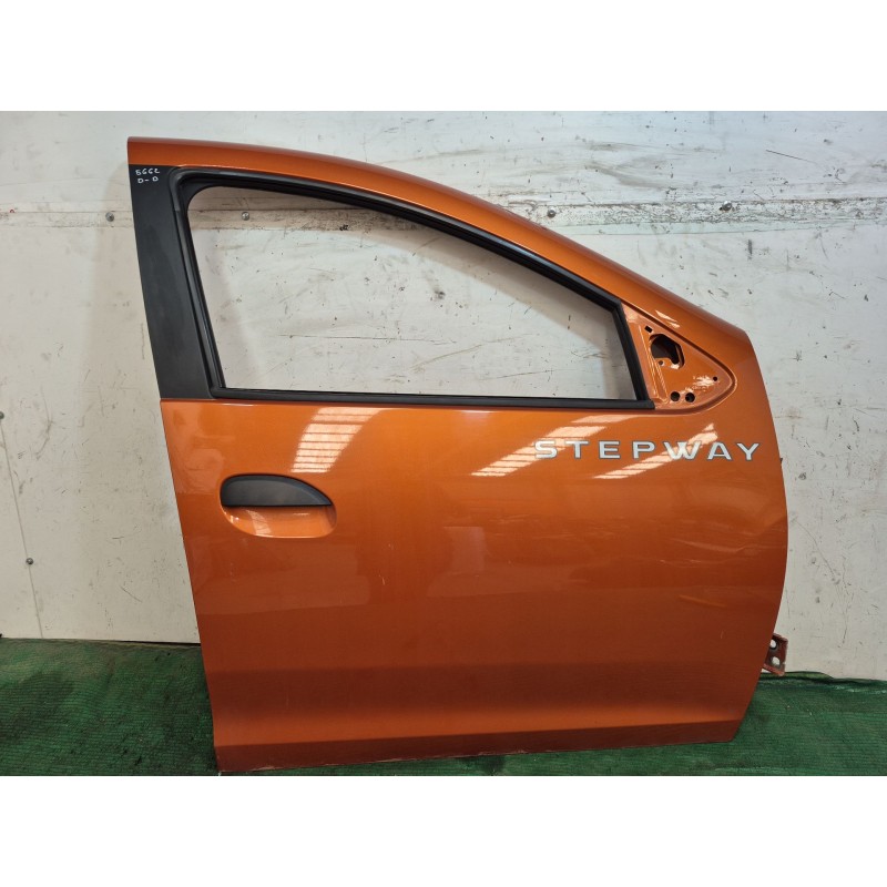 Recambio de puerta delantera derecha para dacia sandero ii tce 90 (b8m1, b8ma) referencia OEM IAM   