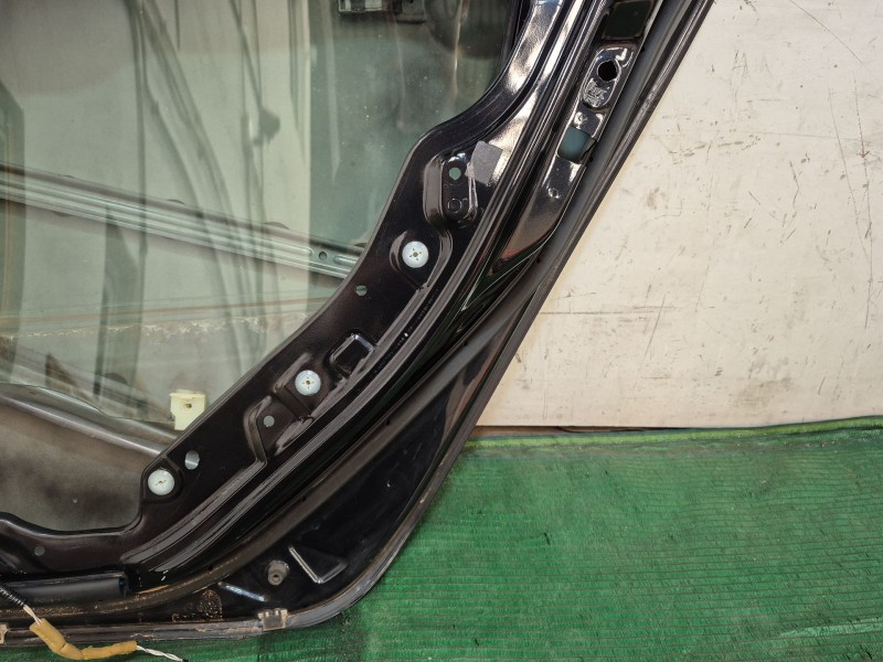 Recambio de puerta trasera derecha para mazda 3 (bl) 1.6 mzr (bl14) referencia OEM IAM   