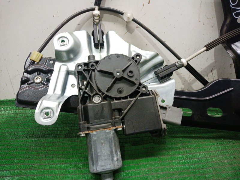 Recambio de elevalunas delantero derecho para opel astra j (p10) 1.4 (68) referencia OEM IAM   