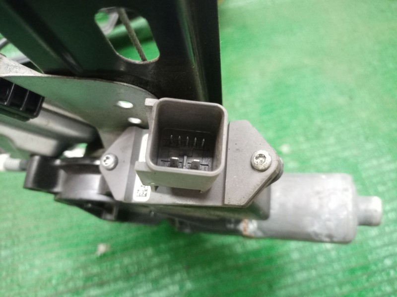 Recambio de elevalunas delantero derecho para opel astra j (p10) 1.4 (68) referencia OEM IAM   