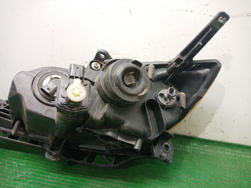 Recambio de piloto delantero derecho para mazda 3 (bl) 1.6 mzr (bl14) referencia OEM IAM   