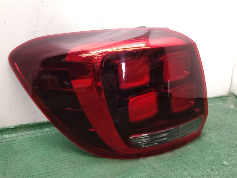 Recambio de piloto trasero izquierdo para dacia sandero ii tce 90 (b8m1, b8ma) referencia OEM IAM   