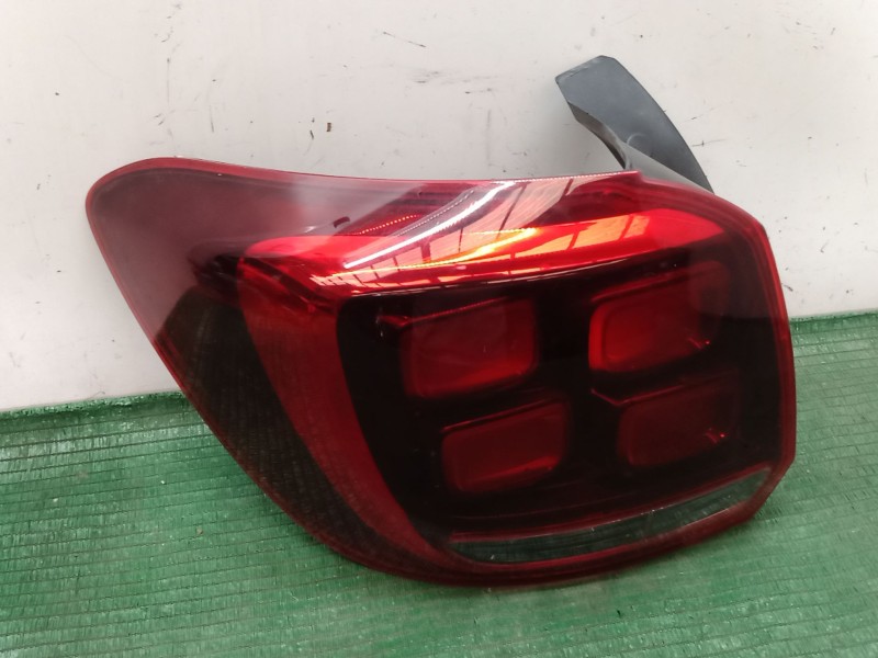 Recambio de piloto trasero izquierdo para dacia sandero ii tce 90 (b8m1, b8ma) referencia OEM IAM   