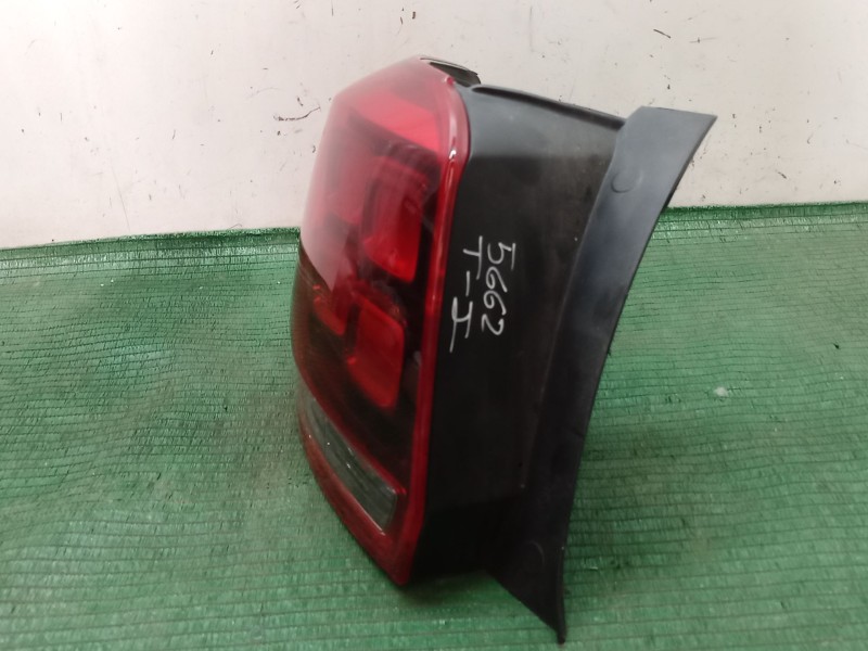 Recambio de piloto trasero izquierdo para dacia sandero ii tce 90 (b8m1, b8ma) referencia OEM IAM   