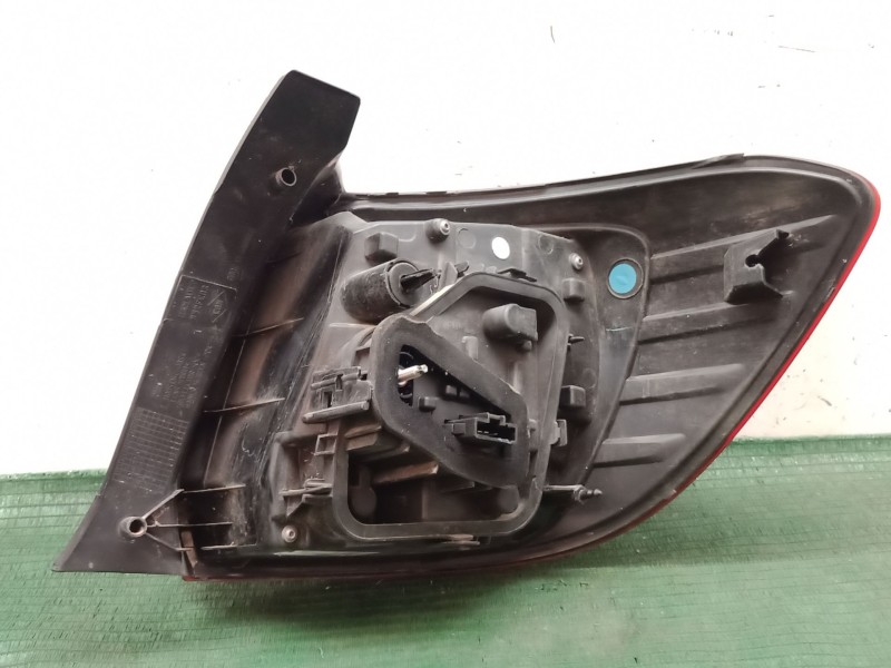 Recambio de piloto trasero izquierdo para dacia sandero ii tce 90 (b8m1, b8ma) referencia OEM IAM   