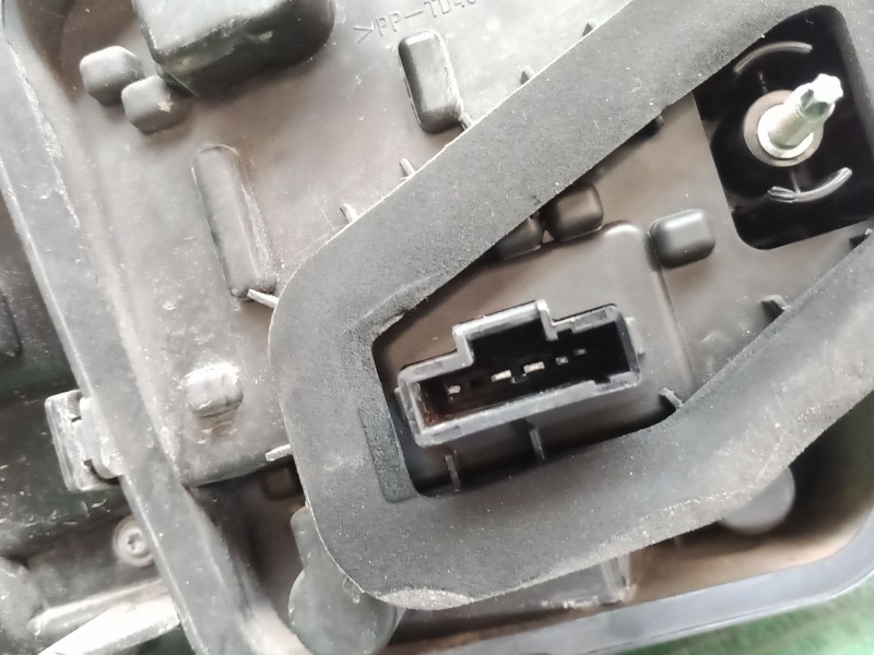 Recambio de piloto trasero derecho para dacia sandero ii tce 90 (b8m1, b8ma) referencia OEM IAM   