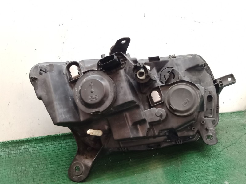 Recambio de faro izquierdo para dacia sandero ii tce 90 (b8m1, b8ma) referencia OEM IAM   