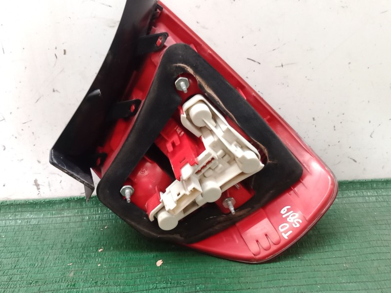 Recambio de piloto trasero derecho para bmw 3 (e90) 320 d referencia OEM IAM   