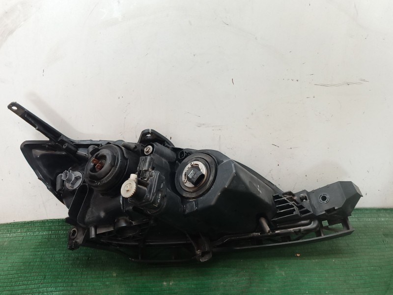 Recambio de faro izquierdo para mazda 3 (bl) 1.6 mzr (bl14) referencia OEM IAM   
