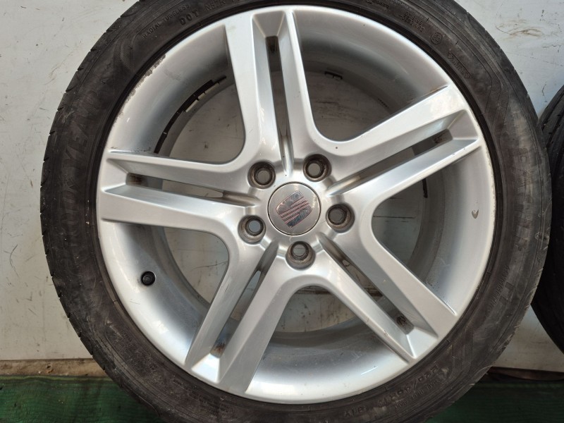 Recambio de juego llantas para seat leon (1p1) 1.4 tsi referencia OEM IAM   