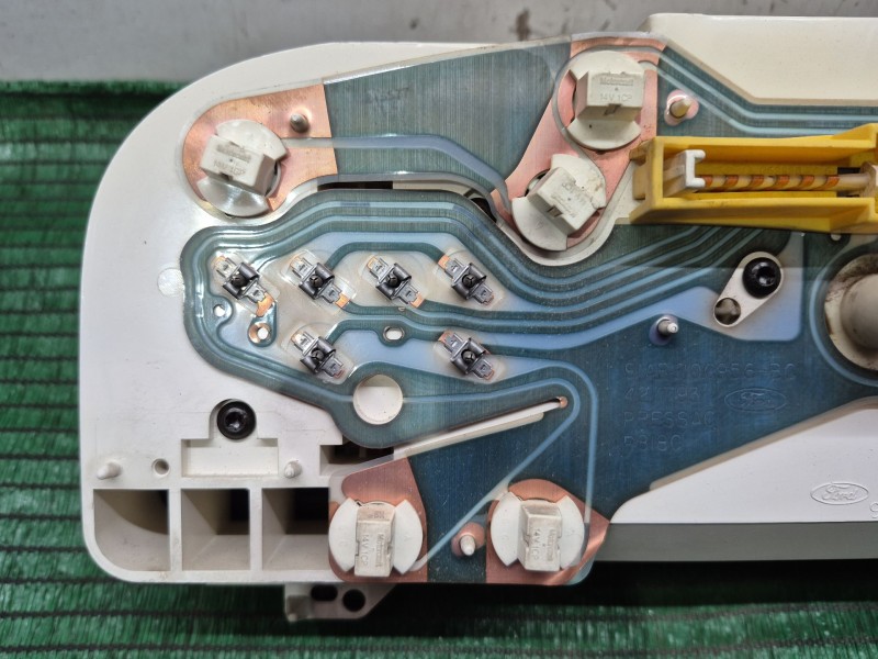 Recambio de cuadro instrumentos para ford escort berlina bravo referencia OEM IAM 91AB10C956BC 91AB10C956 91AB10C956