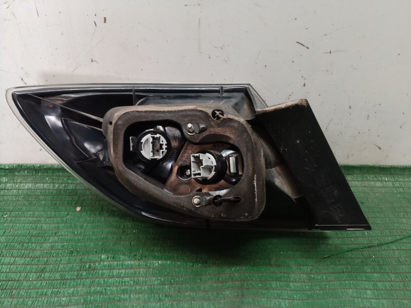 Recambio de piloto trasero derecho para mazda 3 (bl) 1.6 mzr (bl14) referencia OEM IAM   