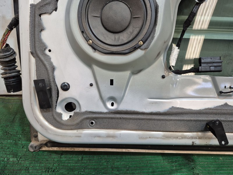 Recambio de puerta delantera derecha para seat alhambra (7v8, 7v9) 1.9 tdi referencia OEM IAM   