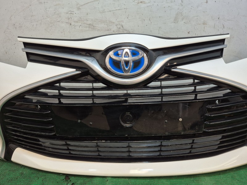 Recambio de paragolpes delantero para toyota yaris (_p13_) 1.5 hybrid (nhp130_) referencia OEM IAM   