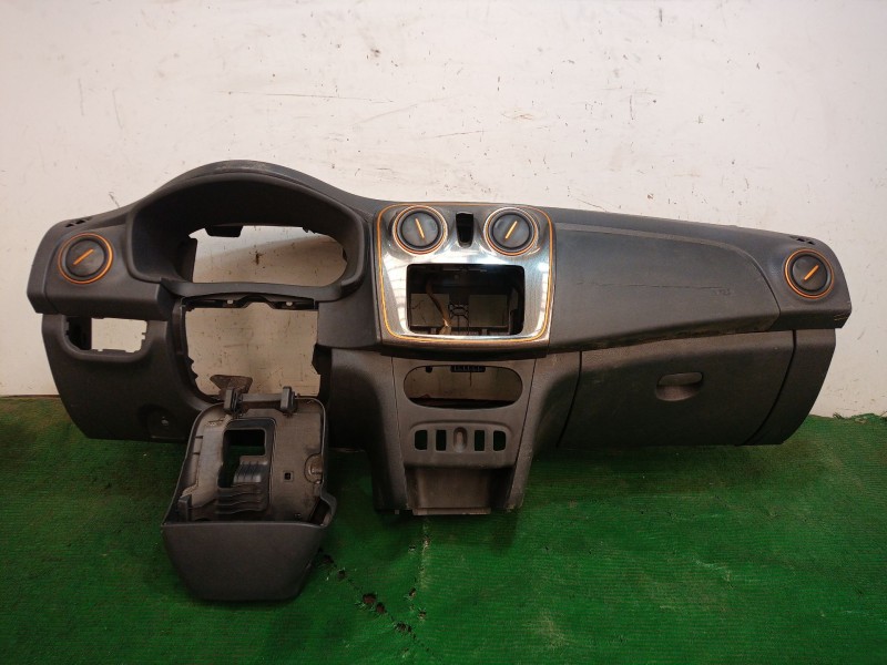 Recambio de salpicadero para dacia sandero ii tce 90 (b8m1, b8ma) referencia OEM IAM   