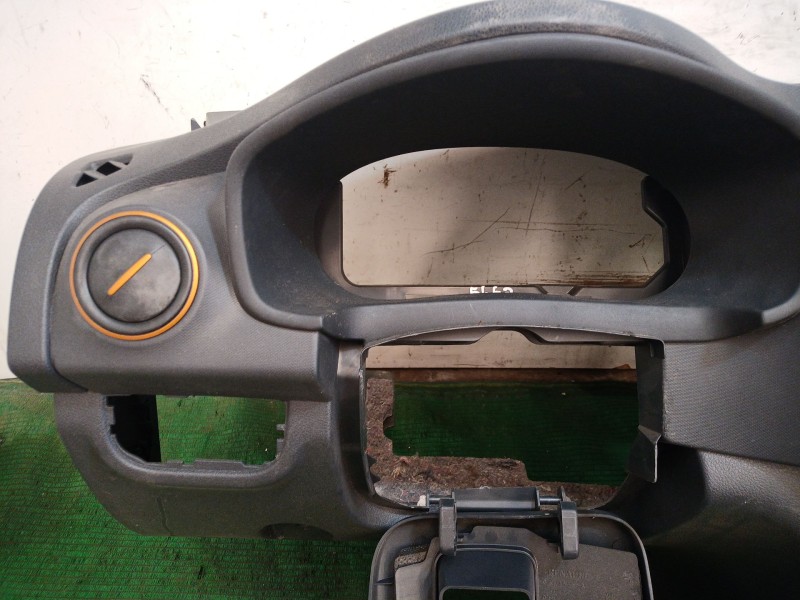 Recambio de salpicadero para dacia sandero ii tce 90 (b8m1, b8ma) referencia OEM IAM   
