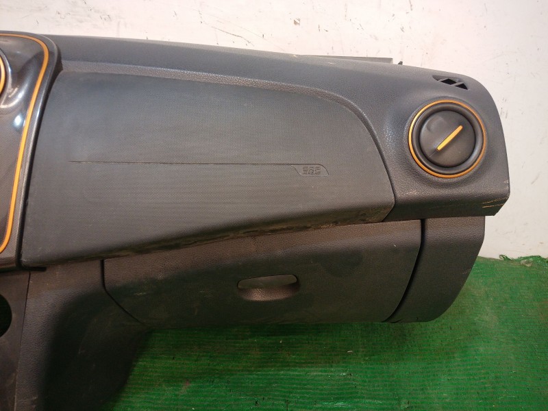 Recambio de salpicadero para dacia sandero ii tce 90 (b8m1, b8ma) referencia OEM IAM   