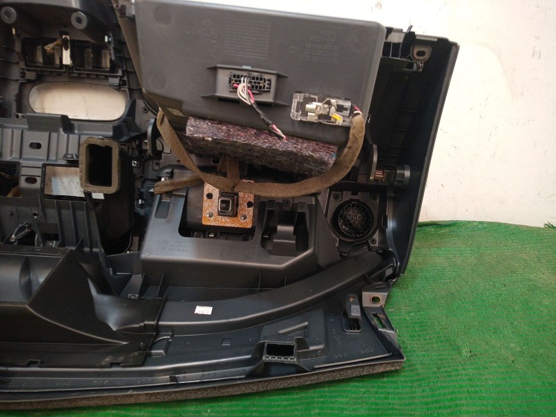 Recambio de salpicadero para dacia sandero ii tce 90 (b8m1, b8ma) referencia OEM IAM   