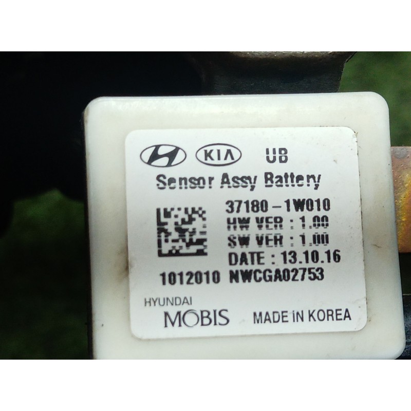 Recambio de cableado puerto de cagra para kia rio iii (ub) 1.2 cvvt referencia OEM IAM 371801W010 371801W010 371801W010