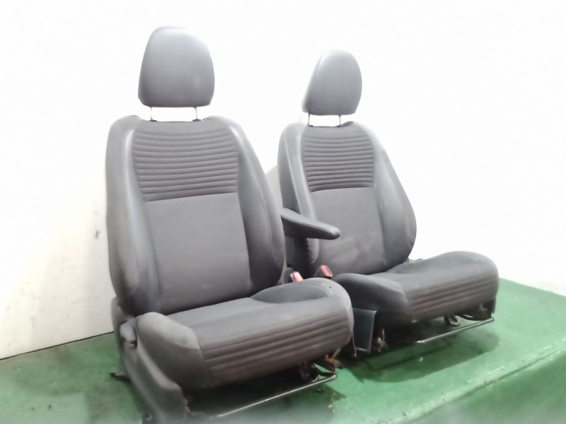 Recambio de asientos delanteros para toyota yaris (_p13_) 1.5 hybrid (nhp130_) referencia OEM IAM   