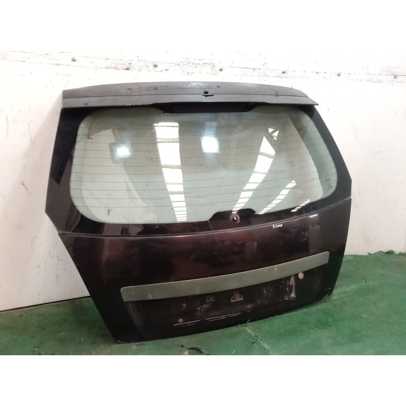Recambio de porton trasero para kia sportage re referencia OEM IAM   