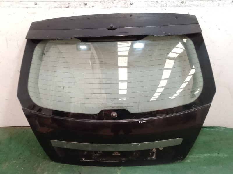 Recambio de porton trasero para kia sportage re referencia OEM IAM   