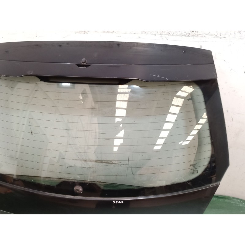 Recambio de porton trasero para kia sportage re referencia OEM IAM   