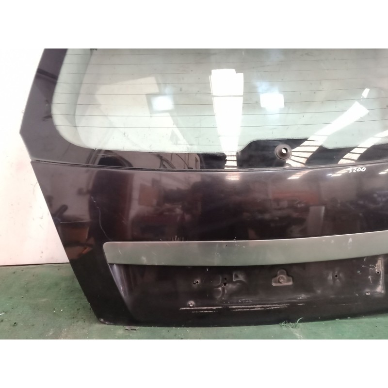 Recambio de porton trasero para kia sportage re referencia OEM IAM   