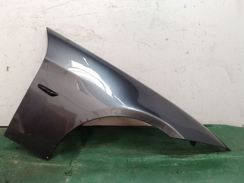 Recambio de aleta delantera derecha para bmw 3 (e90) 320 d referencia OEM IAM   