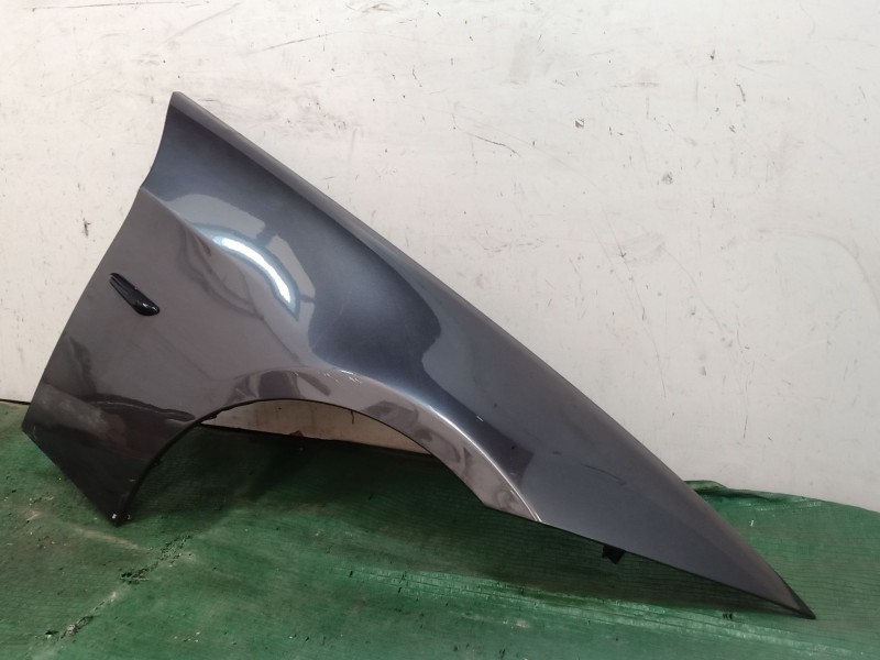 Recambio de aleta delantera derecha para bmw 3 (e90) 320 d referencia OEM IAM   