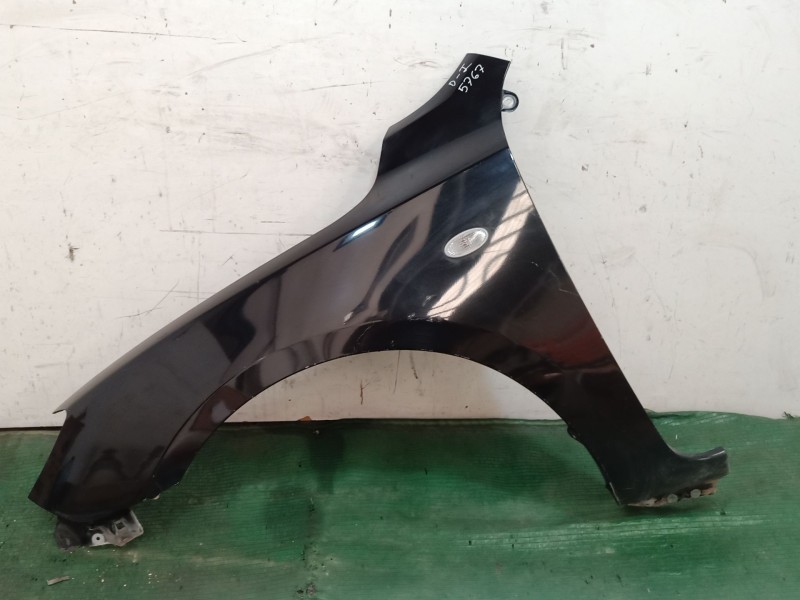 Recambio de aleta delantera izquierda para mazda 3 (bl) 1.6 mzr (bl14) referencia OEM IAM   