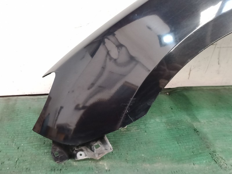 Recambio de aleta delantera izquierda para mazda 3 (bl) 1.6 mzr (bl14) referencia OEM IAM   