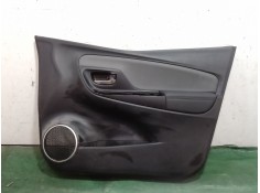 Recambio de guarnecido puerta delantera derecha para toyota yaris (_p13_) 1.5 hybrid (nhp130_) referencia OEM IAM   